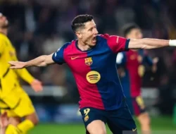 Robert Lewandowski tegaskan masih bermain untuk Barcelona musim depan