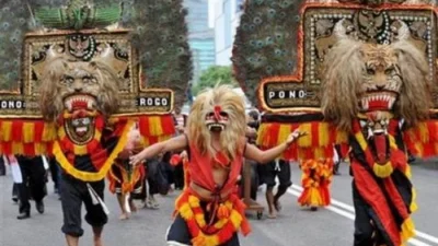 Reog Ponorogo Kisah Panjang di Balik Topeng Singa dan Keperkasaan Warok