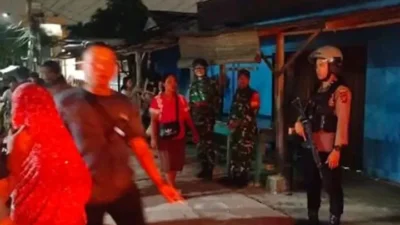 Bentrok antar dua organisasi kemasyarakatan (ormas) kembali pecah di Jalan Garuda, Kelurahan Tegal Sari Mandala II, Kecamatan Medan Area