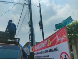 Pemkot Tangerang baru saja menertibkan Tempat Pembuangan Sampah (TPS) liar di lingkungan Rukun Warga (RW) 10, Kelurahan Karang Timur, Karang Tengah, Kota Tangerang