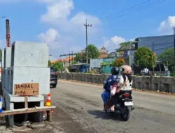 Kota Delta Proyek Betonisasi Jalan di Sidoarjo Ditarget Rampung