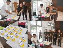 Tegaskan Komitmen Anti Narkoba dari Hulu, Kejari Pasbar Gelar Tes Urine Massal: Seluruh Jaksa dan Pegawai Dinyatakan Bersih, Siap Jadi Garda Terdepan Berantas Narkotika
