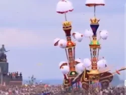 Disambar Elang Saat Meliput, 3 Drone Hoyak Tabuik 2026 di Pantai Gandoriah Jatuh