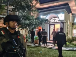 Polisi Sita Ratusan Miliar dan 74 Kg Emas, TNI Turun Tangan Amankan Rumah Jampidsus
