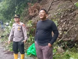 IPTU FIFRIKI CANDARA, S.H., M.H. PIMPIN GOTONG ROYONG BERSAMA WARGA DI JALUR POLONGAN ANAM
