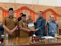 DPRD PASAMAN BARAT SAHKAN APBD PERUBAHAN 2026 SEBESAR RP1,41 TRILIUN