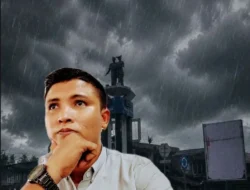 REDAKTUR NUSANTARA EXPOS.COM EFRIZAL HIMBAU WARGA PASAMAN BARAT WASPADA CUACA EKSTREM