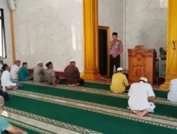Kapolsek Gunung Tuleh IPTU Adean Putra, S.H. Gelar Jumat Keliling di Masjid Jabal Nur Simpang Tiga Alin, Dengarkan Curhatan Warga
